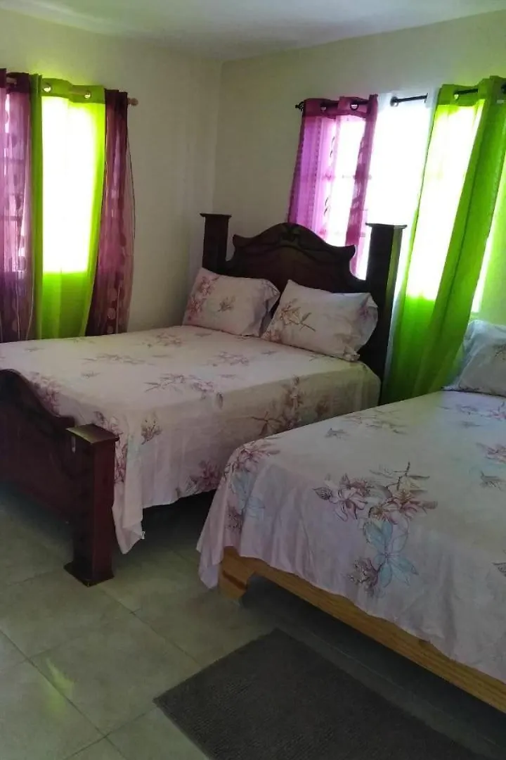 Dona Cornelia Hotel Los Patos